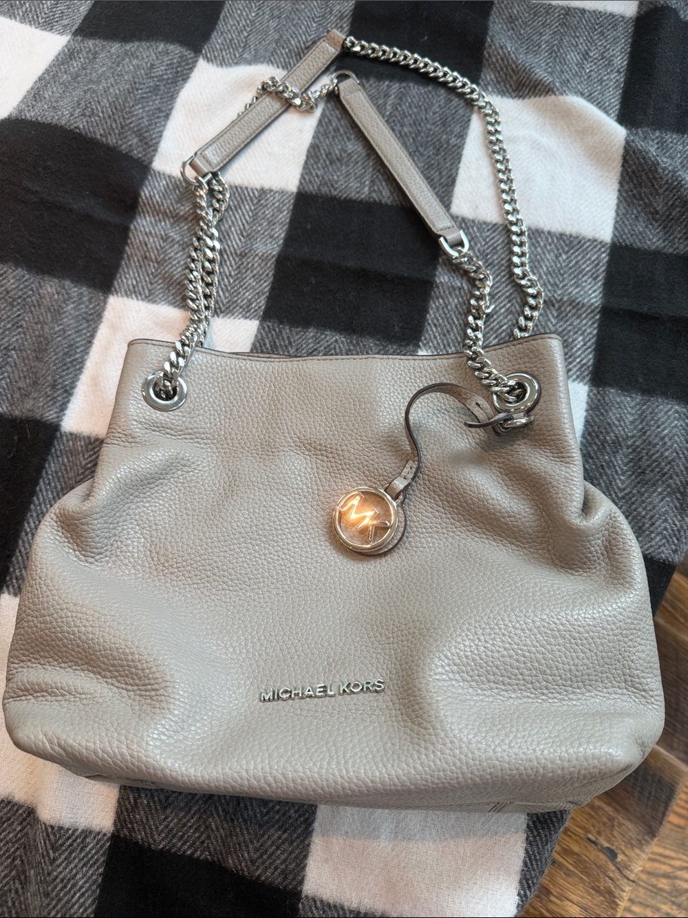 Michael Kors Taupe Gray Pebbled Leather Chain Shoulder Bag - Picture 5 of 5
